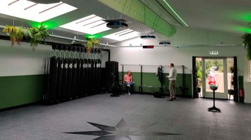 Première salle de sport aux Pays-Bas avec un éclairage UV-C pour désinfecter l’air dans les espaces d’entraînement