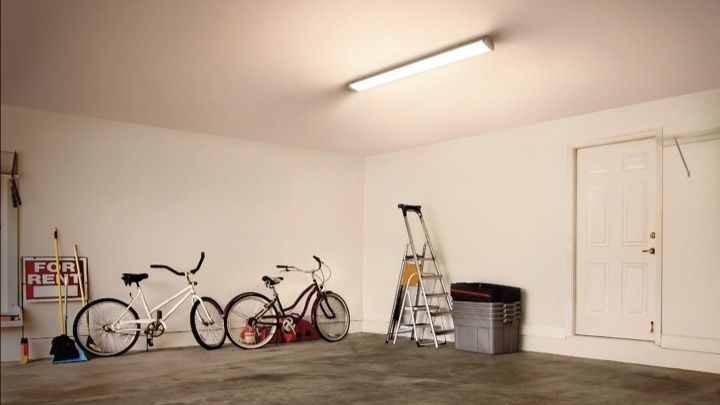 Éclairage du garage  Éclairage intérieur – Normstahl